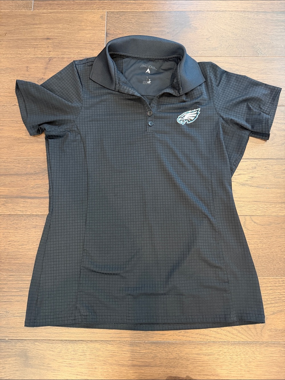 Antigua Women's Black Short-Sleeve Philadelphia Eagles Polo Small - C54-062